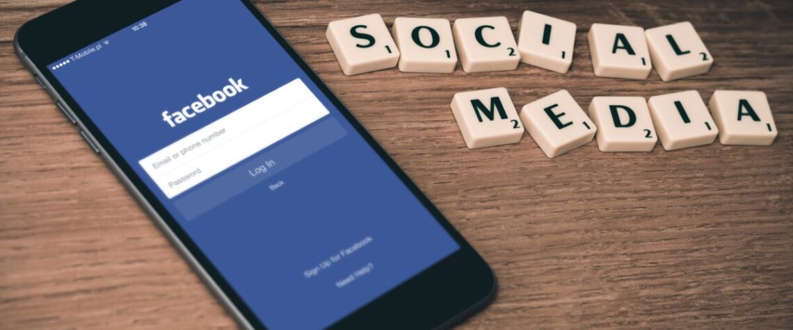 Vasaros metu išnaudokite SOCIALINIUS TINKLUS siekiant padidinti pardavimus Vasaros metu išnaudokite SOCIALINIUS TINKLUS siekiant padidinti pardavimus